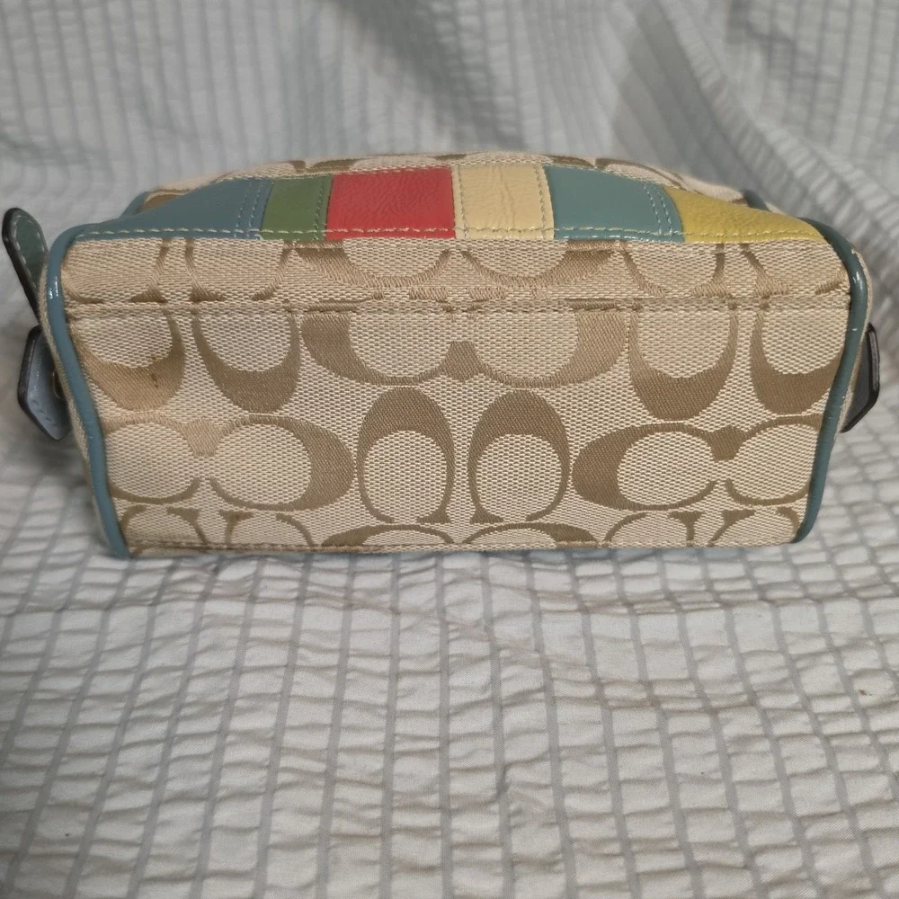 Signature COACH Zip Cosmetic Bag Multi Stripe Signature Canvas